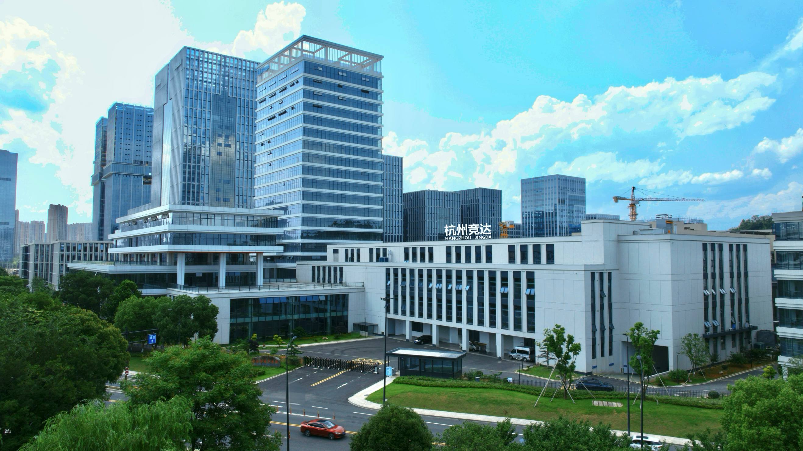 日產(chǎn)萬只！百道工序“一鍵誕生”